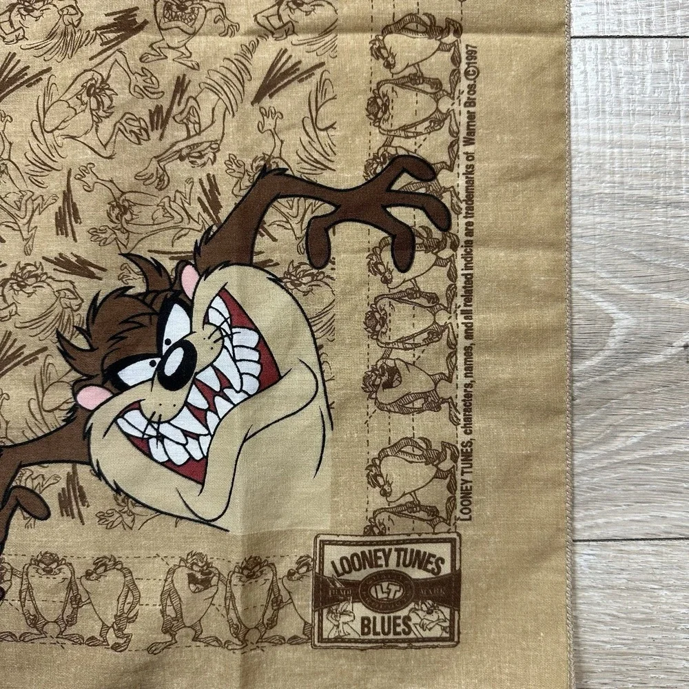 Vintage 1997 Disney Loony Tunes‎ Taz Tasmanian Devil Bandanda Bandaroos TAN